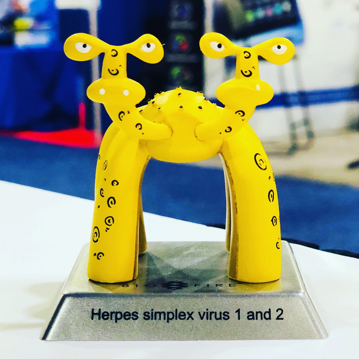 MOLTOXMT's tweet photo. Stumbled across this guy today... Thank you to our fellow exhibitor who brought us a little gift 😂 @biofiredx at last ASM Microbe meeting in Atlanta... #biofirebugs #Microbe #microbiologist #microbiologylab #laboratory #bacteria #Microbiology https://t.co/1YgjGzbkO5