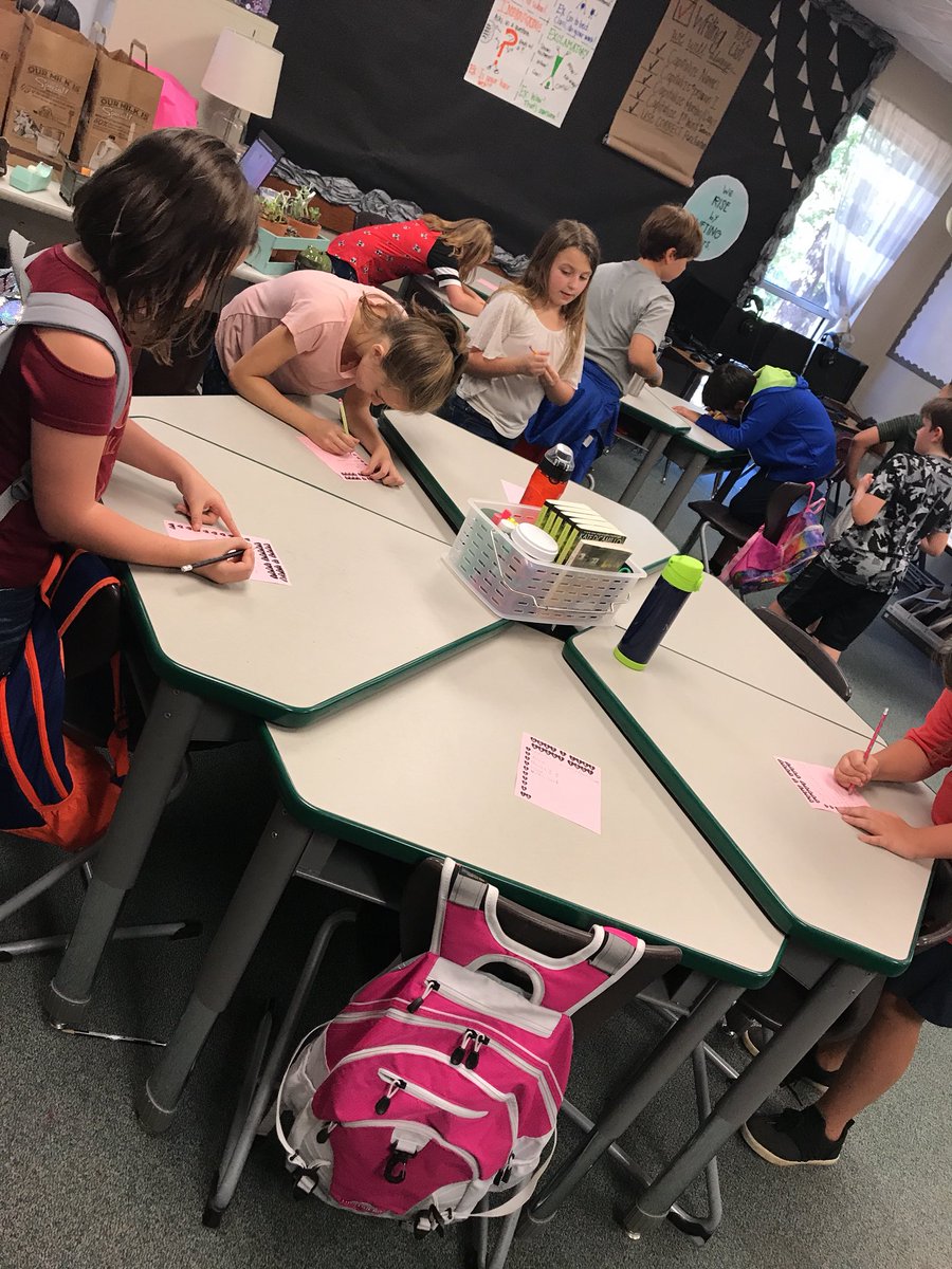 Kindness walk - 10 things we LOVE about you! Being bucket fillers today #oakwoodsschool #kindnessisnotextinct #exittickettoday