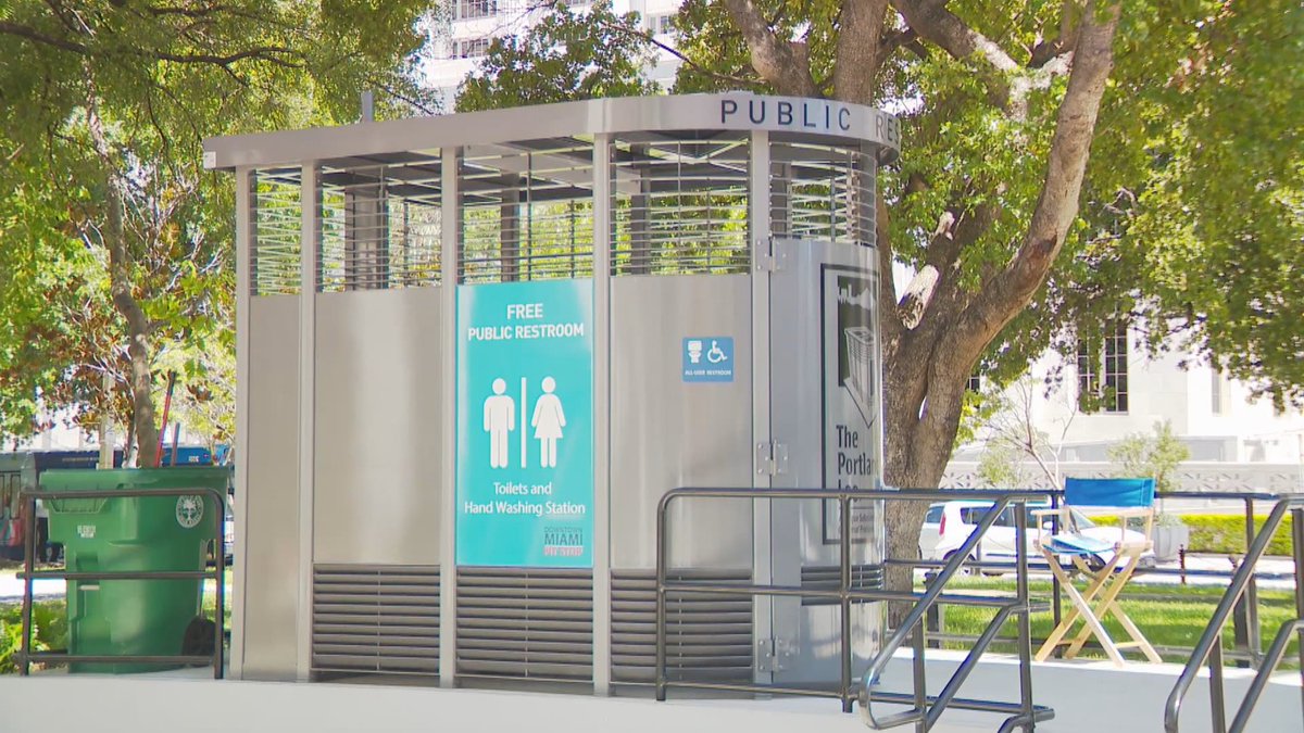 Miami opens first public restroom in effort to keep streets clean bit.ly/2QKaQd1 https://t.co/NQZNcci3hn