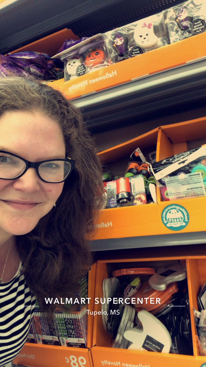 AmeliaSmithCRA's tweet photo. #FAACTsTealGhost in #TupeloMississippi @Walmart! Join @FAACTNews 4 #NonFoodFun this #Halloween! #FAACT #Walmart #tealghost #foodallergy #allergy #foodallergies #KnowTheFAACTs https://t.co/y3wSyjsNIN