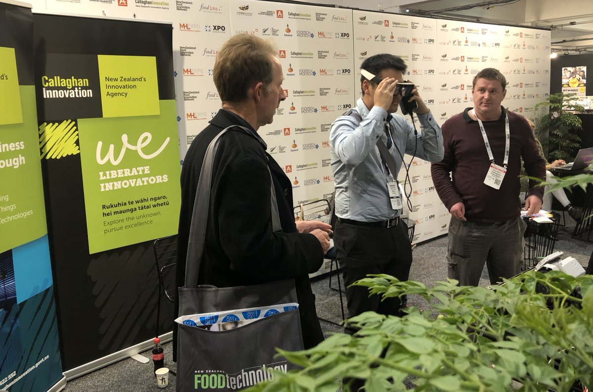 kati_pai's tweet photo. Think big, Start small, Scale fast! Robert Blache & Paul Hamilton @callaghannz share some great #Industry40 insights at #FoodtechPacktech in Auckland today #FutureofFood #AugmentedReality #smartmanufacturing https://t.co/5UPyGO55eU