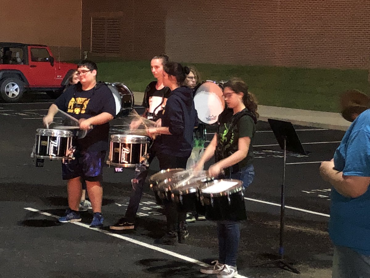 #MHSHomecoming2018 Bonfire. Get fired up for a victory! #BeMOORE @TheVilleAthleti <a href="/MrsvlPioneers/">Mooresville Schools</a>