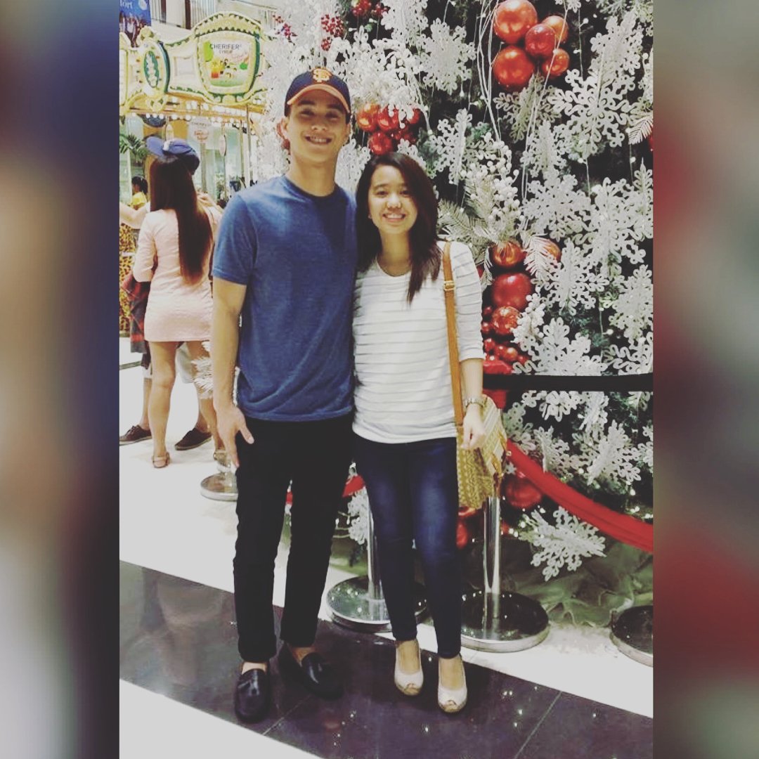26_rbb's tweet photo. The heart may be weak,and sometimes may even give in,but i know deep down inside theres a light that never goes out,MY FRIENDS AND FAMILY ARE MY POWER!MY LOVE WILL BE THE END!
@thisisjanicanam 
@mhl416 
@Hashtag_jimboyM 
@hashtag_k1d https://t.co/y6lcVQlevT