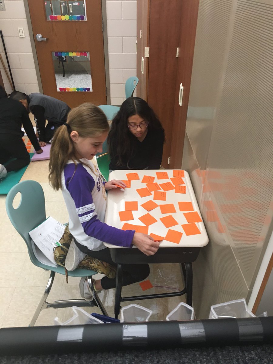 Laura Suckerman tweet media