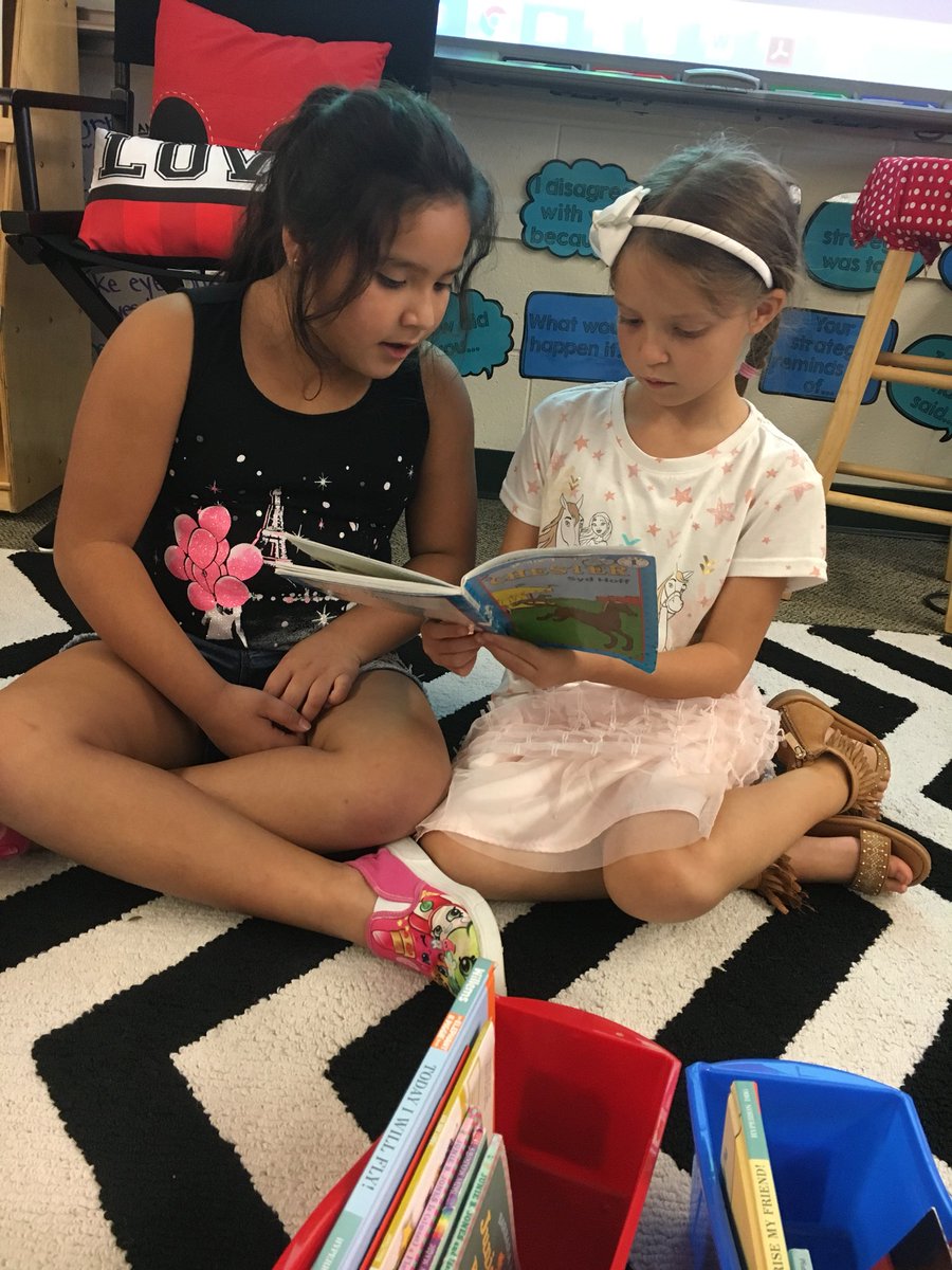 MTSD1Love's tweet photo. Today, #2Love readers practiced reading with a buddy. Our super readers did a great job of listening to their partners while they read and reading in a level one voice! #daily5 #readwithabuddy #jhes π https://t.co/yjEqhzF2zn