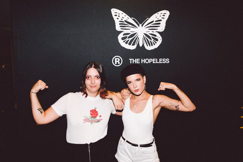 fueledbyhalsey's tweet photo. Because she made me feel stronger and braver. Thank you @halsey 💖 https://t.co/tc4kNVTJ2F