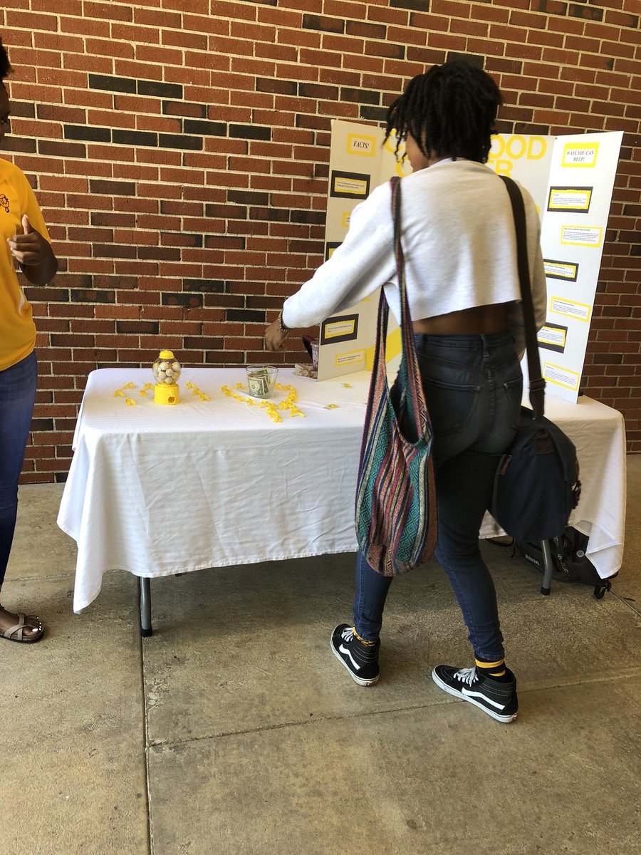TroyPoodles's tweet photo. Omicron Pi would like to thank everyone who came by our table today. Special thanks to everyone who donated to such a great cause and making a difference. πβ¨π #BeBold #GoGold #MakeADifference #OmicronPi https://t.co/unRo3zSN0F