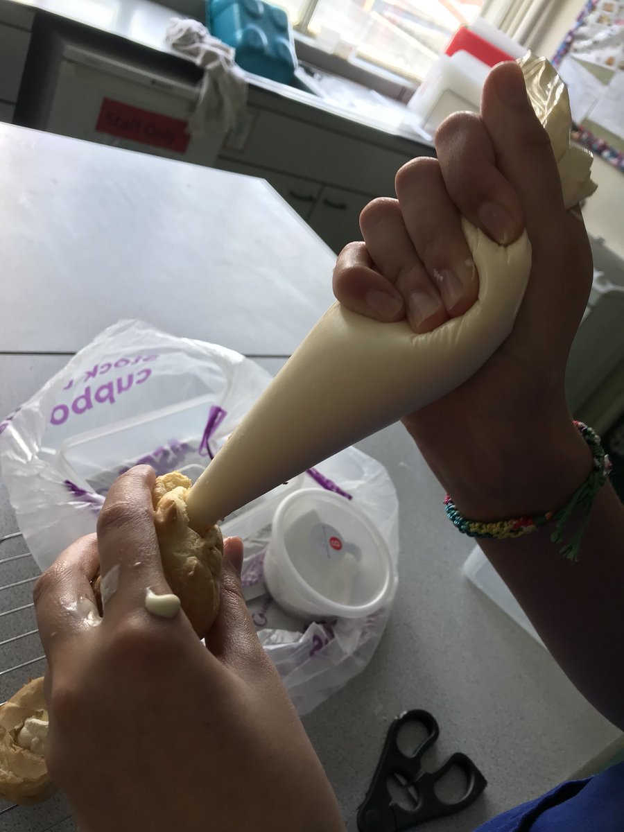 ChurchillMissT's tweet photo. Yr10 F&N making profiteroles in an hour.... BOOM! #chouxpastry #piping #raisingagent #whisking #melting #assembling #True determination! https://t.co/uqlOnuJb2B