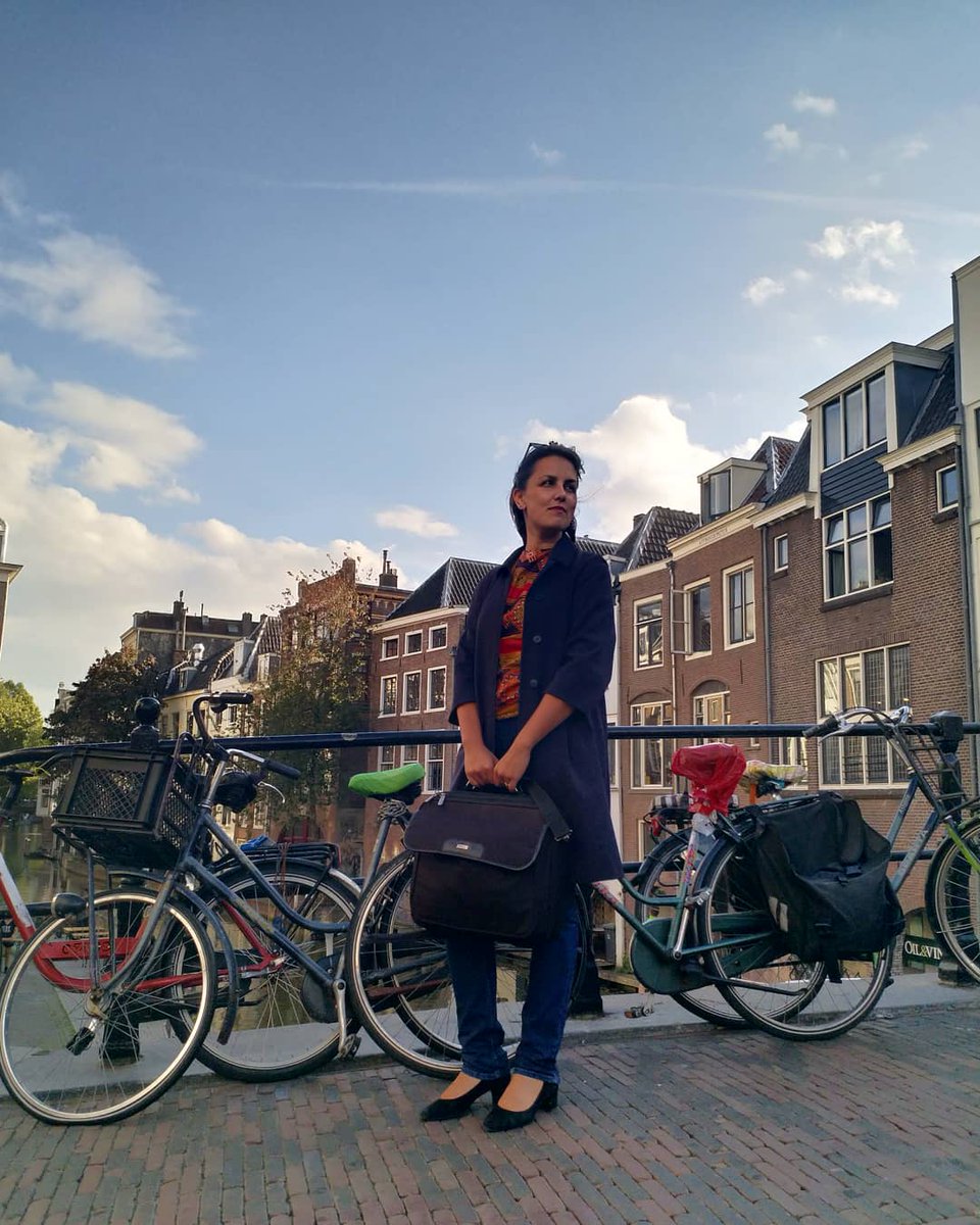 goodmapp's tweet image. Fair fashion from #EastAfrica in #Utrecht 😍 Label Ruthie, beautiful #ethicalfashion made by Ugandan #fashiondesigner Ruth Namutebi. To color up #business #fashionstyle with a colorful #fabric 😀