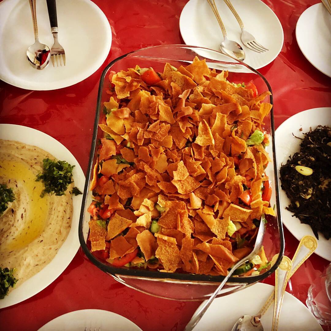 marivisoliven's tweet photo. Took my 1st #SyrianCooking class & ate my 1st Syrian meal recently. #Refugees and #immigrants - we are the salt of the earth and the spice of life. https://t.co/jew7eBzlU5