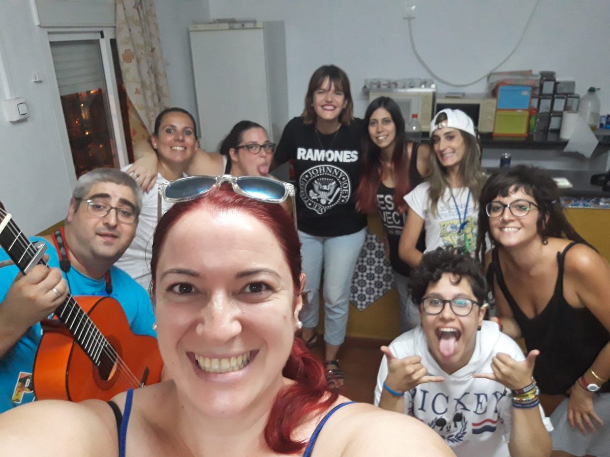 Aunque no hayamos dado el nombre aún estamos ensayando eh!! #dirediyaelnombre #lafemi #carnaval2019