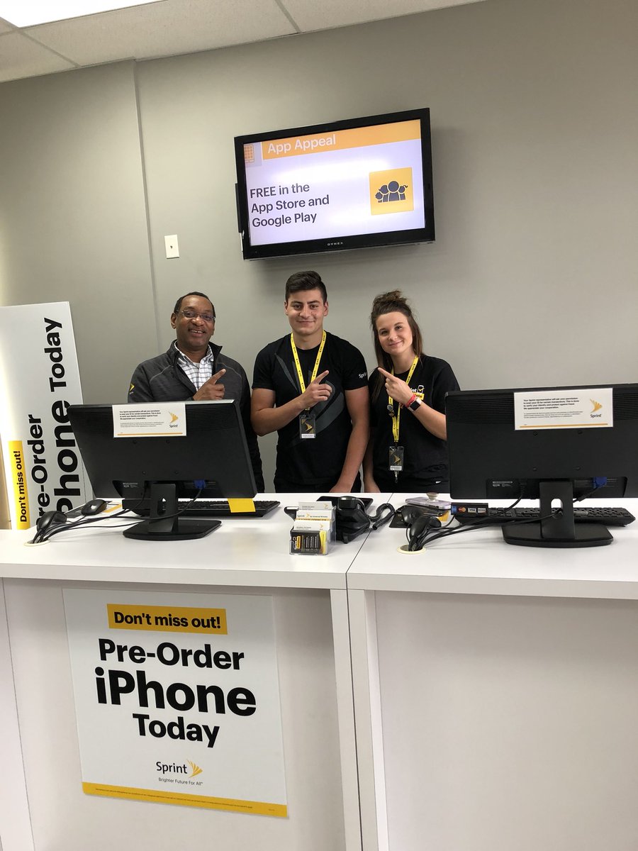 Darryl C (@umdarrylc) on Twitter photo South Waukesha’s ready to make it happen on Apple iPhone launch day! Appointments set and accessory bundles picked out. I even got the DVD player up and the loop running! <a href="/UMMelaini/">Melaini Frizzell</a> @UMZhabar_A #WinReady South Waukesha’s ready to make it happen on Apple iPhone launch day! Appointments set and accessory bundles picked out. I even got the DVD player up and the loop running! <a href="/UMMelaini/">Melaini Frizzell</a> @UMZhabar_A #WinReady