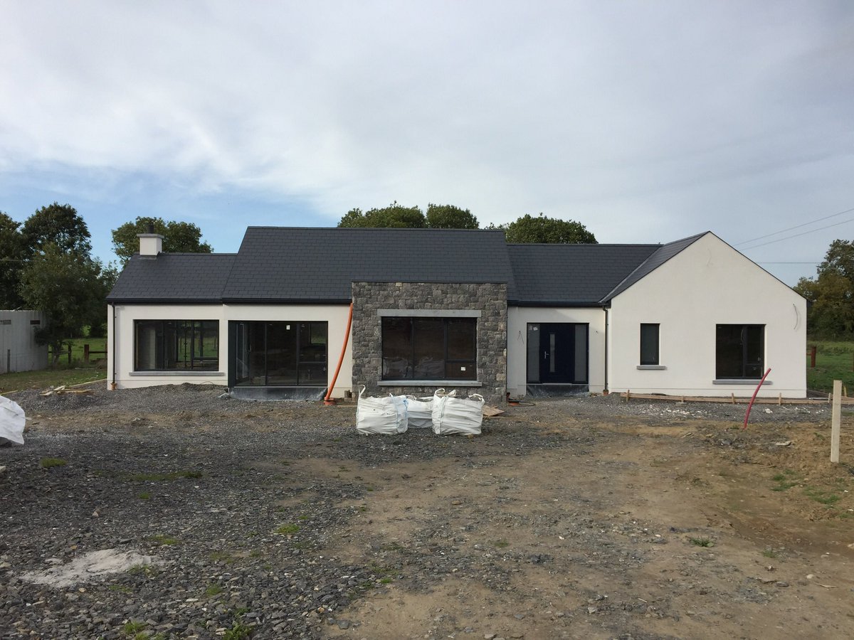 fergal5's tweet photo. Insulations & Airtightness complete at Maynooth#857 by @bakerinsulation using @proclima #intelloplus by @ecologicalbuild. #timberframe #teamtimbertech #superlowenergy https://t.co/f14fxiWhmw
