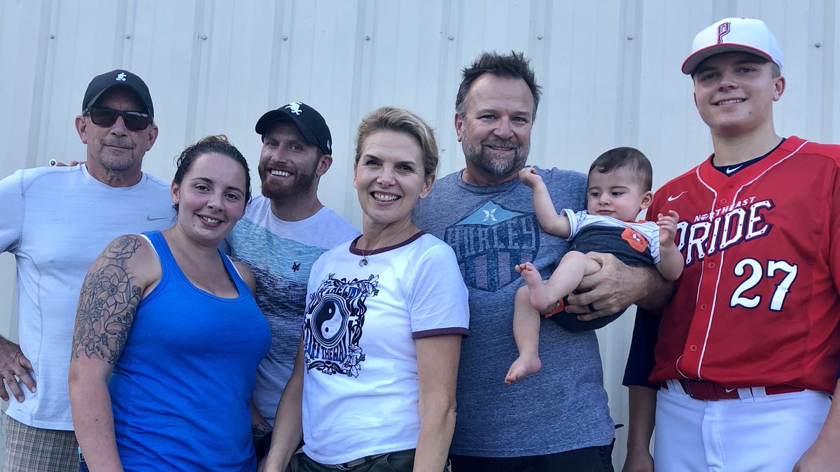 ned_luke's tweet image. #CuzzoGrant and his fam made it from #Massachusetts to se @BubbaLuke27 get after it at #DiamondNation #Gabriel got to see his first ballgame and that’s really #cool