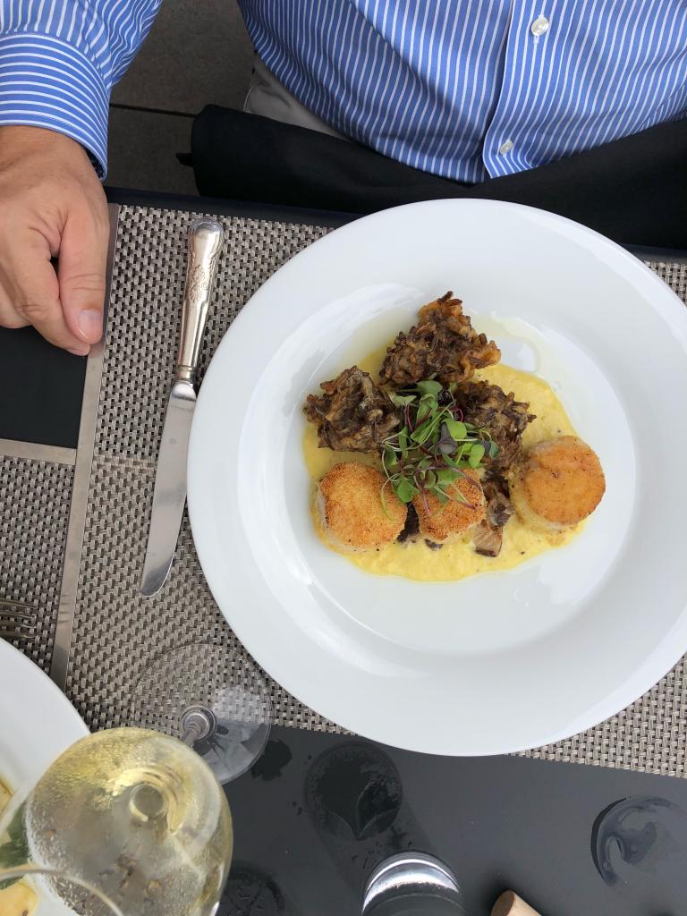 Vinexxpert's tweet photo. Lunch @thehamiltonclub with our friends from #AllianceLoire 🇫🇷
📸 by Robert Kidd
#AllianceLoire #Vinexx #Vinexxperts #HamiltonClub #HamiltonOn #Hamiltonfoodies
#inthehammer #foodies #foodlovers #foodandwine #foodpairing #winepairing #wine #winelovers #WineWednesday #vins #🍷 https://t.co/RwlQeS2CPR