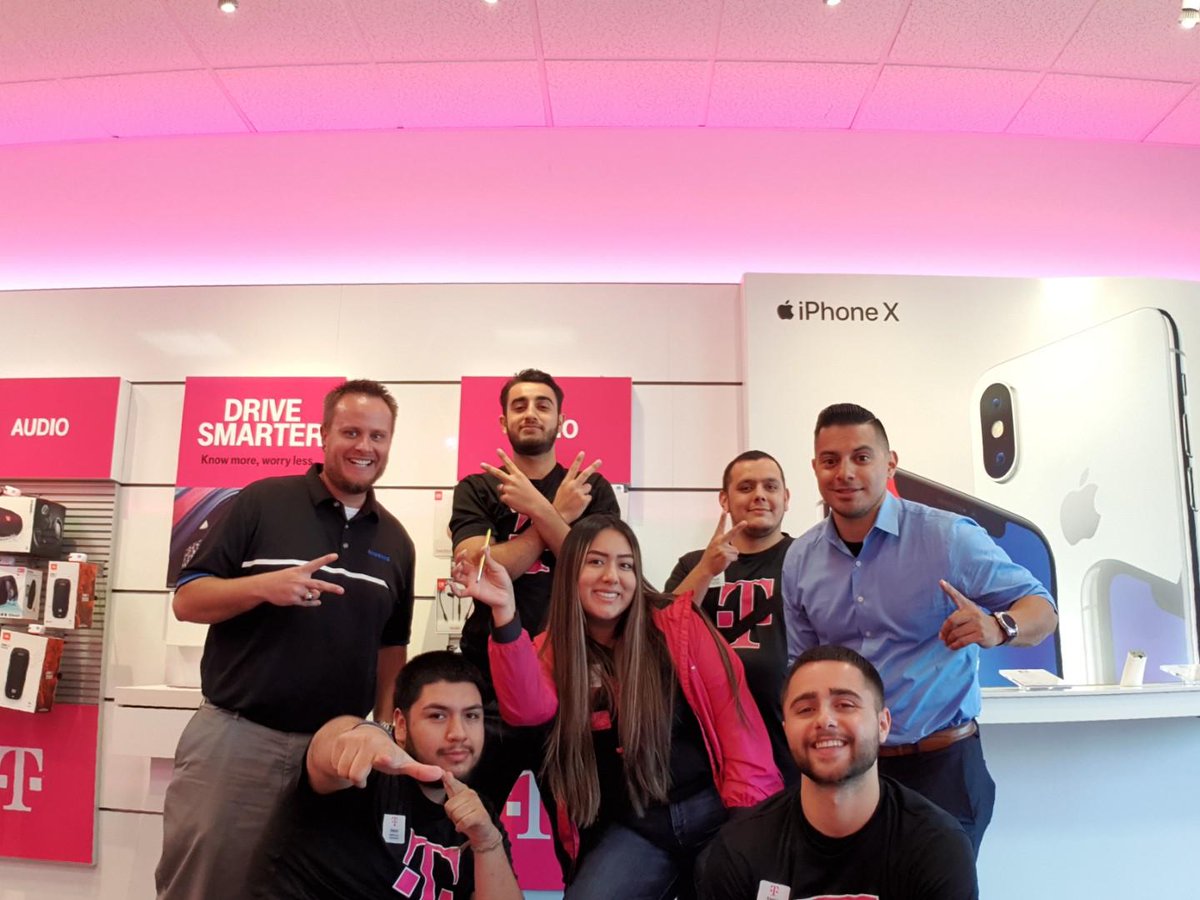 MobileMike4's tweet photo. #Note9SPenSelfieContest @SamsungMobileUS @EDUB_WASIM @nunez_llaimy @EDUBJAYCE @YKratsas @TyTheSamsungGuy @JoseSamsungDM https://t.co/illADP1Eit