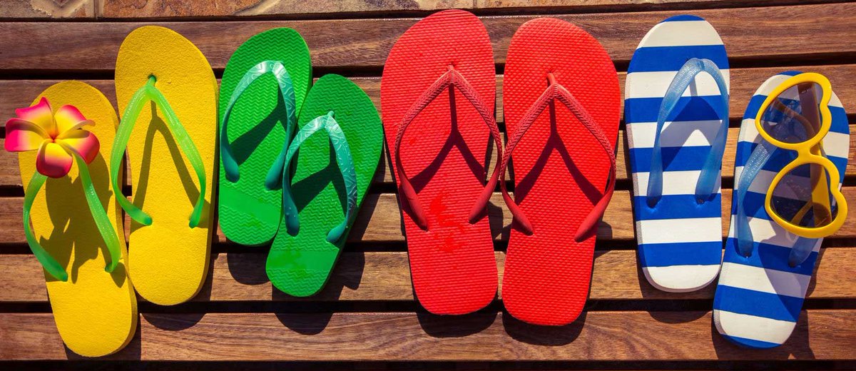 ThursdayPoolsLL's tweet image. Cooler temperatures mean that you need to start thinking about the initial steps towards winterizing your pool. Check out this article below for helpful tips.
thursdaypools.com/blog/2018/09/1…