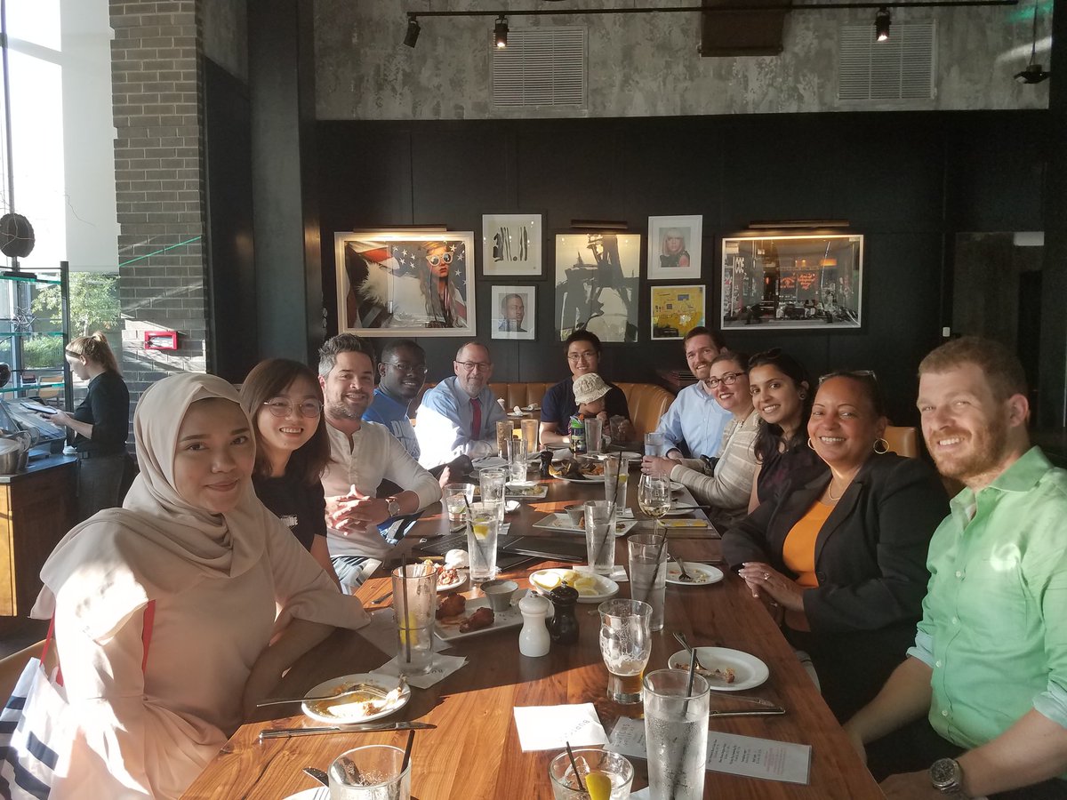 Alumni Happy Hour in full swing!