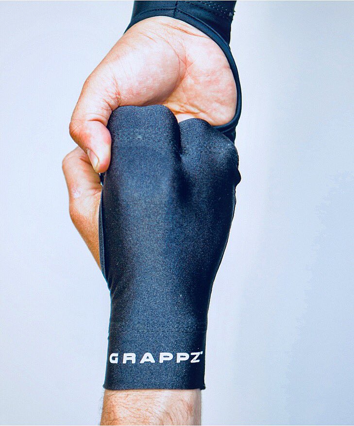 GRAPPZOFFICIAL's tweet image. Cool gloves bro! 
#grappz #notape #fingerprotection