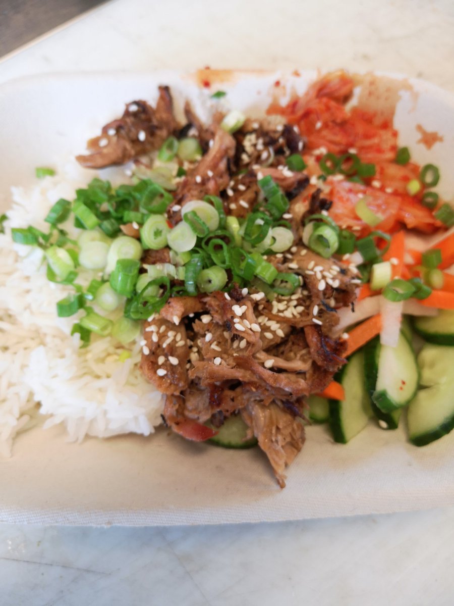 Join us tonight <a href="/niagaramarket/">Market @ The Village</a> for our final Supper market of 2018!
Smokin' Buddha bowl is waiting for you!
#lovethebuddha