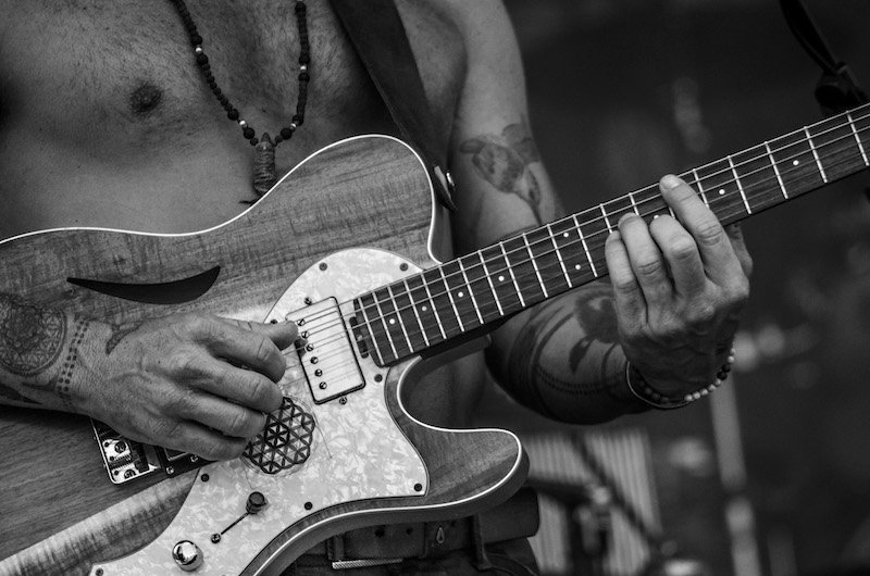 Levitate_Fest's tweet photo. 👀🗨️Name this #LevitateFest artist:
📸: #MaxCross https://t.co/FGbJVqHWdE
