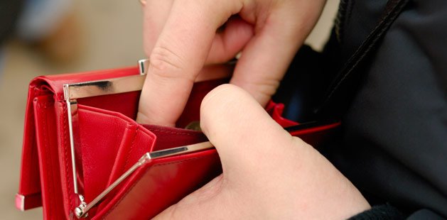 switch_please's tweet image. No #money? We can help #save you #hundreds of #pounds by #switching today with the price #compare website. Simple and quick why switch with anyone else?!! pleaseswitch.com