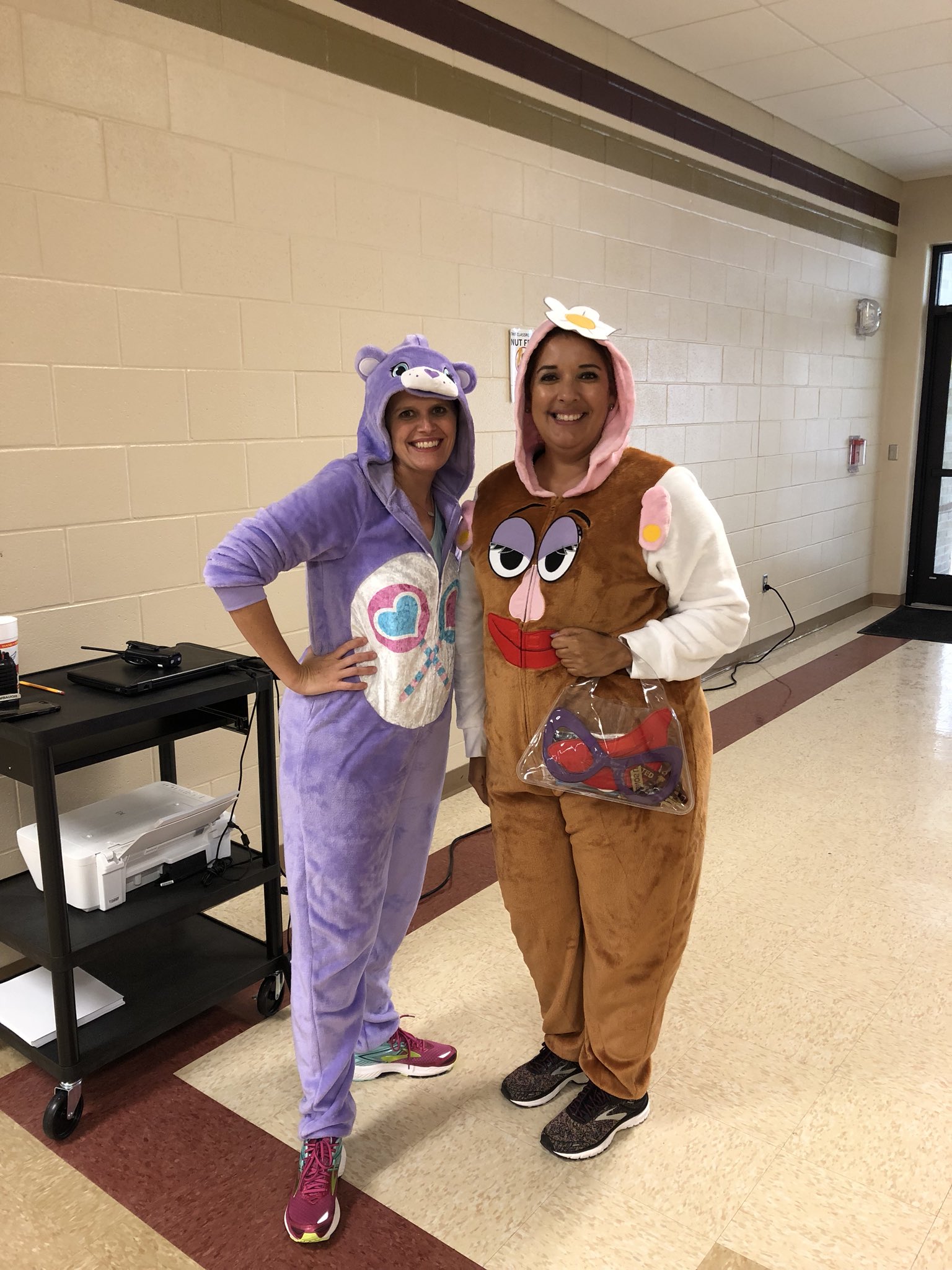 Christina Ramos on Twitter: "Share Bear (@jbeth81) and Mrs ...