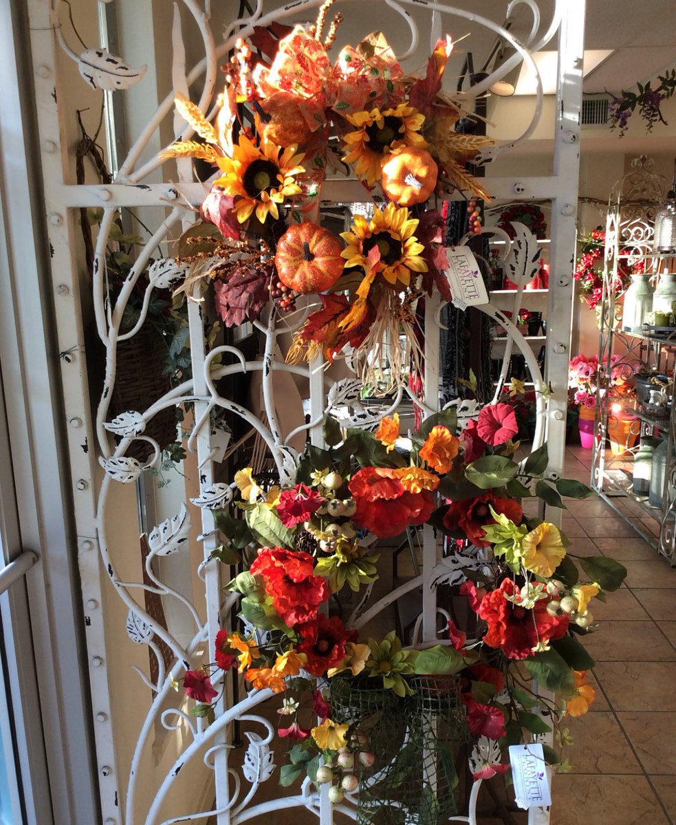 Fall means mums and gorgeous wreaths at Lafayette Florist!