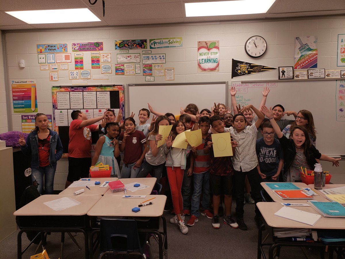 RCastleberry259's tweet image. WE DID IT !!! 1000 @DreamBox_Learn LESSONS !!!! So proud of all these hard working students!!! #wpsproud #WPSFutureReady #castleberryclassroom W8T17