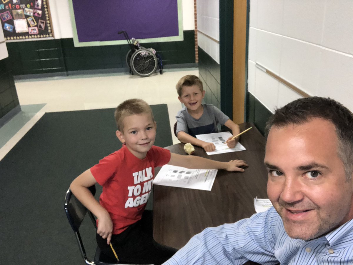 Working with my 2nd grade rockstar mathematicians! Best part of my day!#WGLeads <a href="/AHSD25Westgate/">Westgate Elementary</a> <a href="/TazzelClass/">Tazzel Class</a>