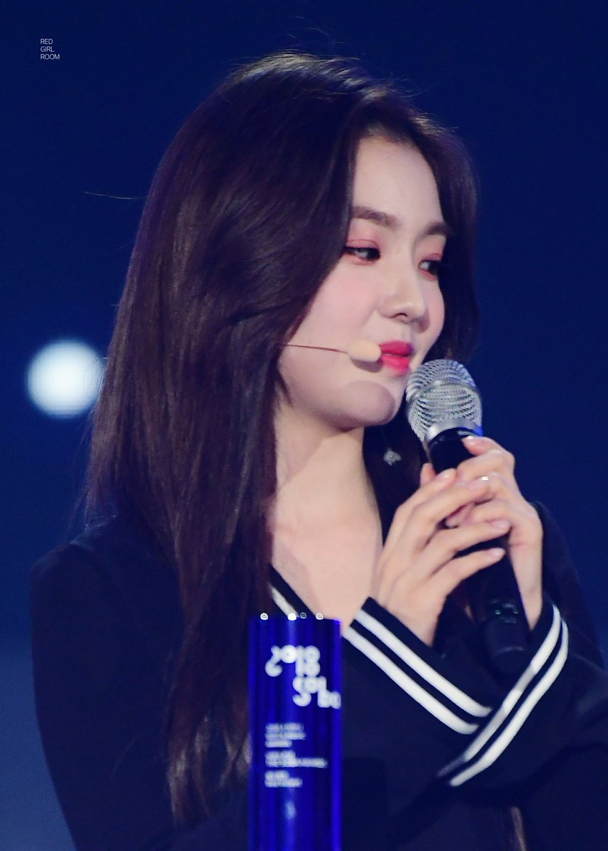 레드소녀 tweet media