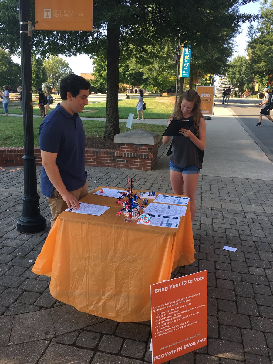 McDanielBritney's tweet photo. It was a great day for a Voter Registration Drive @UTKnoxville and @cneagles! I love seeing college students getting involved in the process. #VolsVote #EagleVote https://t.co/41NiSGzUMr
