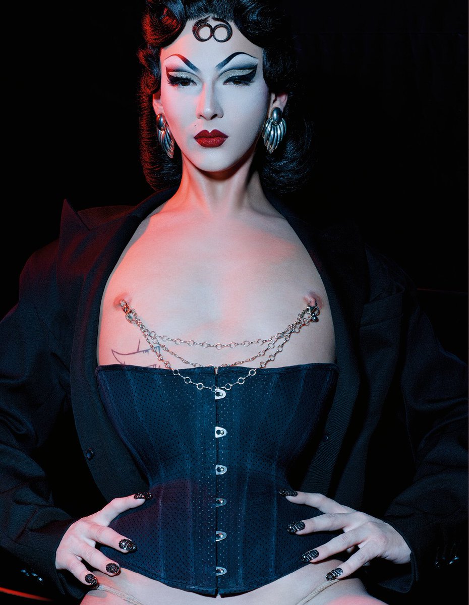 Our current #obsession is @violetchachki on the cover of @tushmagazine. #tu...