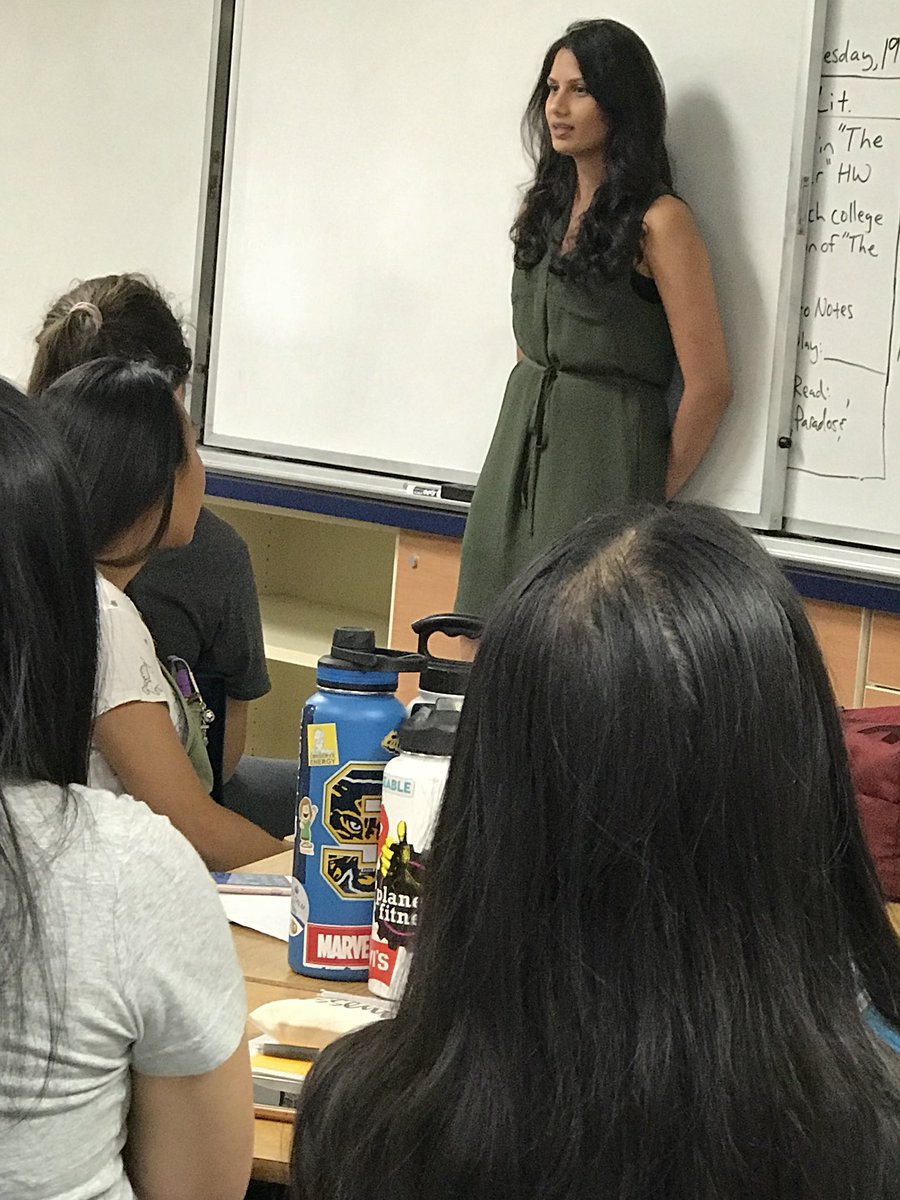 Punam Patel-SHS Alum (C/O ‘08) currently studying at UCSF School of Dentistry, taking the time to talk to Doctors Academy juniors. <a href="/SHSregion/">Tim Liles</a> #shsdoctorsacademy #GoWildcats