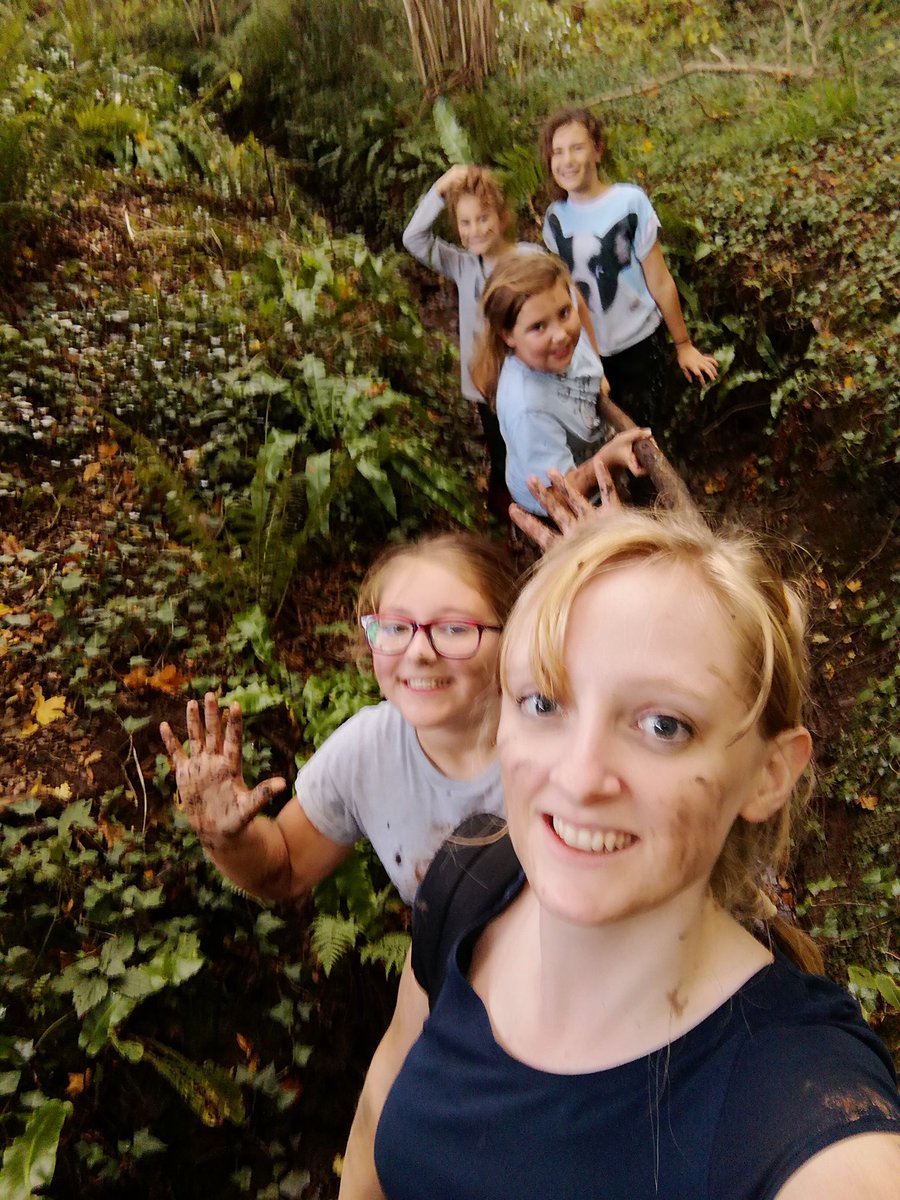 Callicroft's tweet photo. #GettingMuddy #StreamWalk #GettingStuck #MakingMemories https://t.co/ZPbXAsFbAA