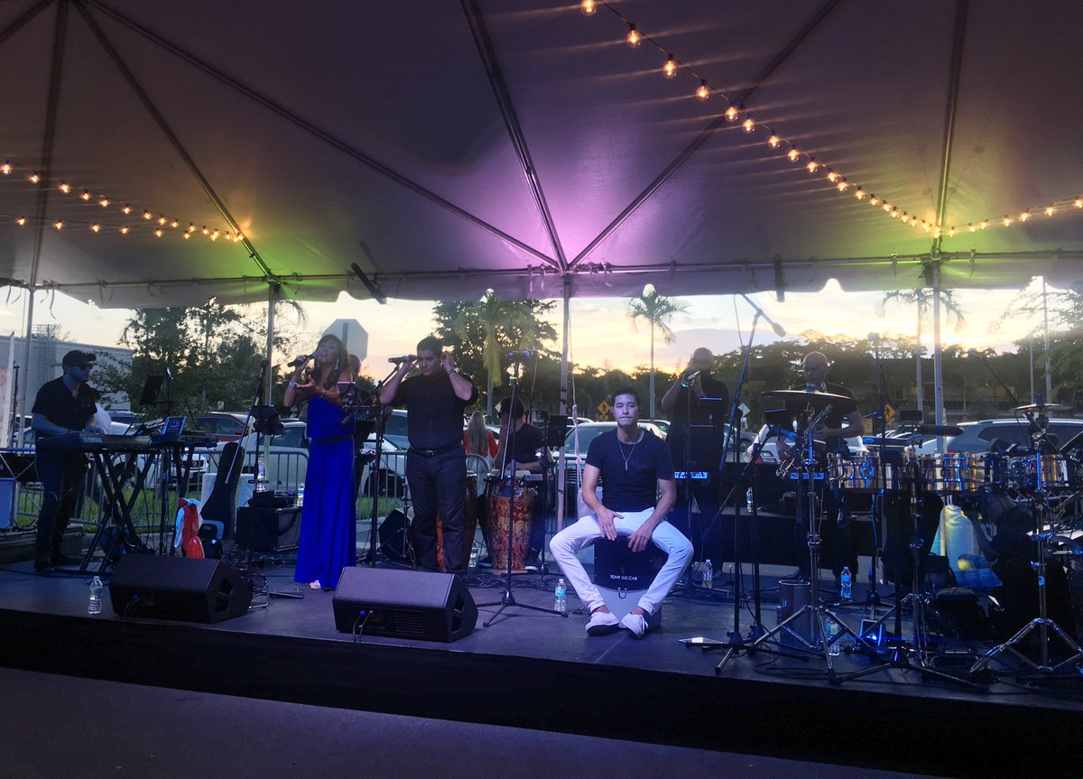 LightFXPros1's tweet photo. What a great anniversary event for @drlimon_miamilakes ! We provided full production: Lighting, Sound, Tent, Step &amp; Repeat, and Staging! Performance by the Amazing @tonysuccar and @mixturaband https://t.co/lS8bwtEDqx