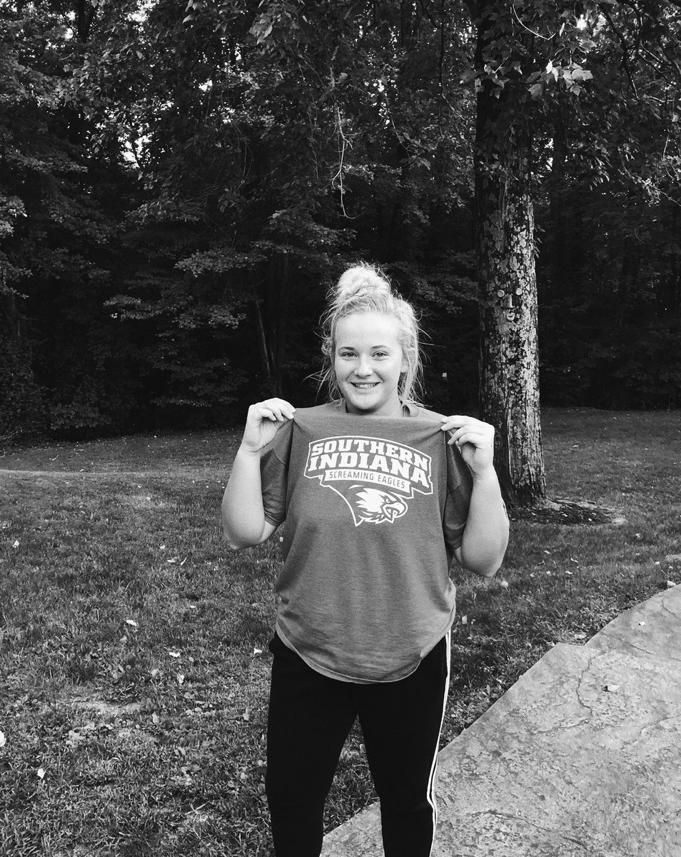 AllieKnight07's tweet photo. I’m excited to announce that I will be furthering my education and softball career at USI. Thank you to all my coaches and teammates for getting me where I am today. Also thanks to my friends and family for the constant support. Go Screagles!!!!! https://t.co/V0LsLXsAqr