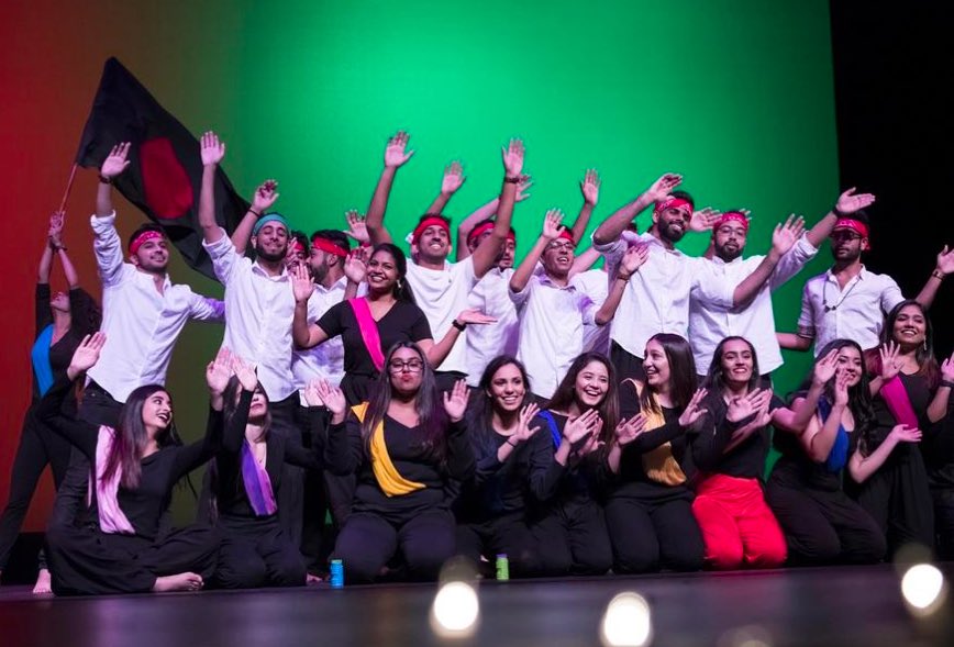 bsa_uf's tweet photo. Would you like to show off those impressive dance moves? Join BSA as we perform for the 2018 Diwali Show! 

Contact anyone on e-board for more information on joining, going to dance practices, and just having fun! https://t.co/jeqWIBK4CB