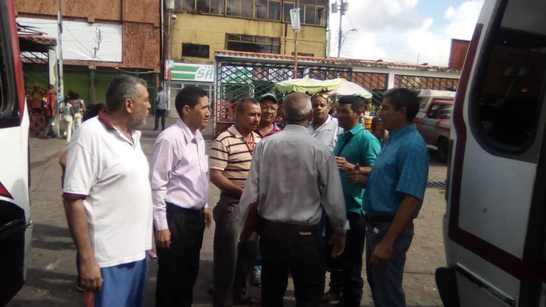 #19Sep Realizamos un abordaje al transporte público masivo, en compañía de la Comisión de Transporte de #DeltaAmacuro, para monitorear el trato a nuestros usuarios (as), costo del pasaje, y rutas  <a href="/NicolasMaduro/">Nicolás Maduro</a> @TransporteGobVe <a href="/GobLizeta/">Lizeta Hernández Abchi</a> @alcaldiadetucupita <a href="/monrocoordina/">williams jose monroy</a>