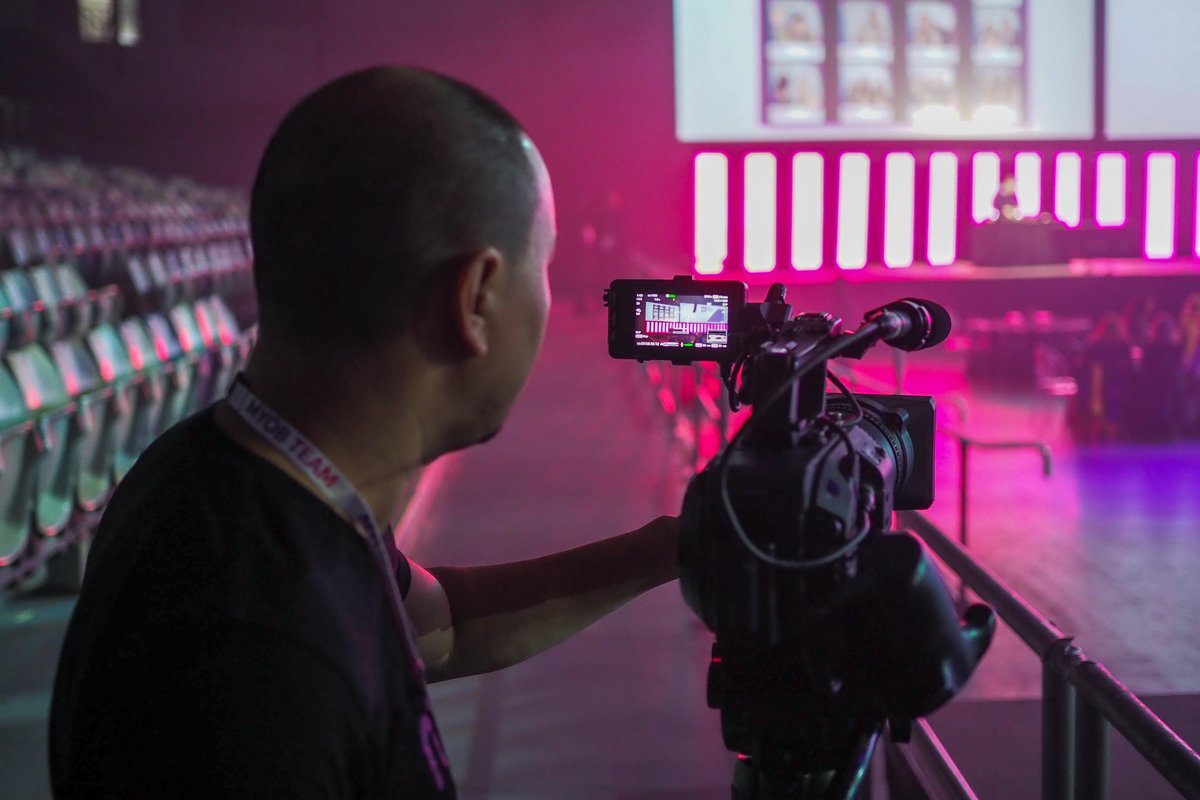 MYOB's tweet photo. Lights. Camera. Action. 📹🎞️

Today we're extremely excited to kick off DAY ONE of #MYOBPC here in Melbourne, at Hisense Area. It's going to be a fun-filled few days! 🎉🎉🎉 https://t.co/YOiNNkrTq3