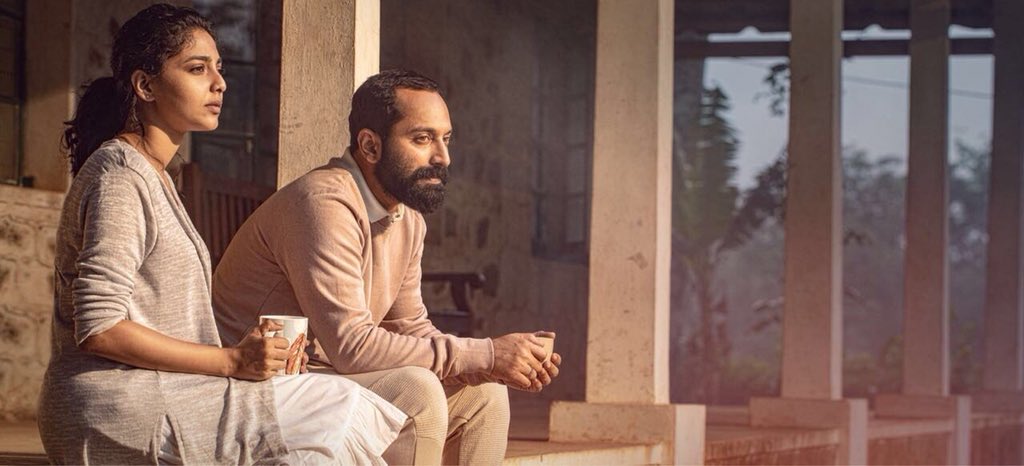 Mollywoodstory's tweet image. #Varathan Interval : Though there is nothing new in terms of story-plot the mysterious set up and the overall making is grasping interest so far👍