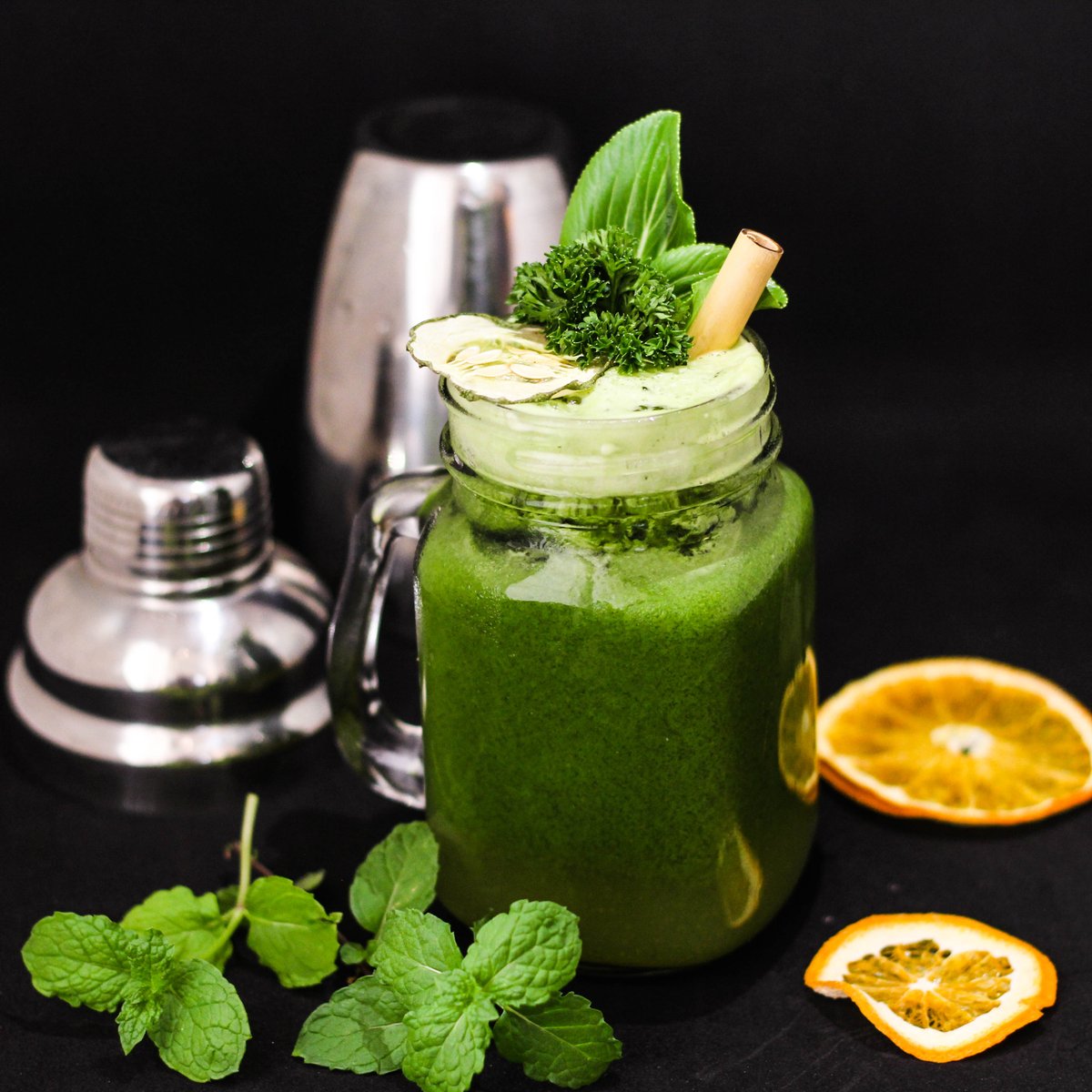 Healthy yet refreshing!
.
Mencari minuman menyegarkan tapi juga sehat? Yuk coba menu minuman baru dari #ÉpiceRestaurant!
.
.
#AlilaSolo #AlilaHotels