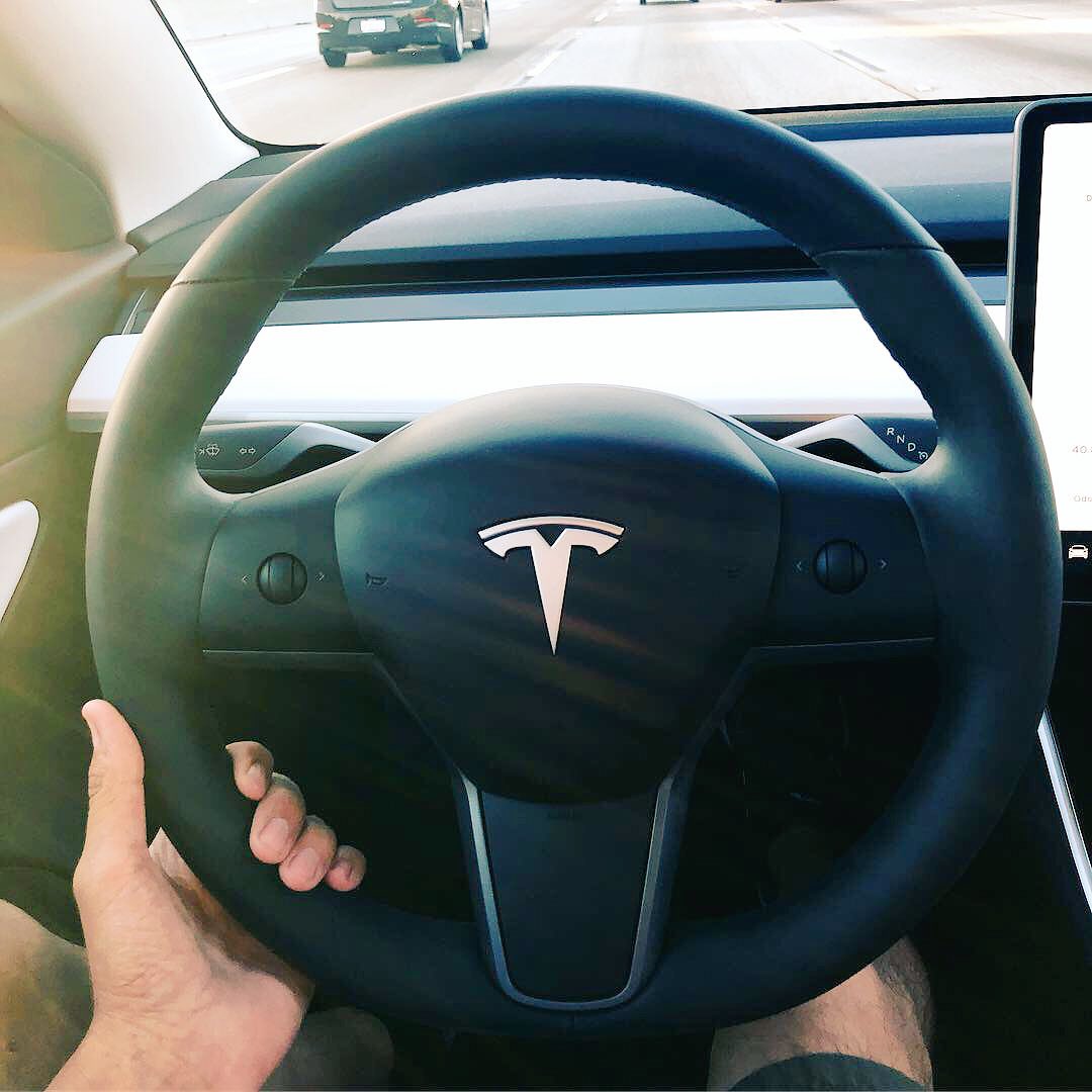 Reg_RAG's tweet image. Just picked up this baby today after 18 month wait, so worth it! #TeslaModel3Performance #Model3Performance #Tesla #TeslaModel3 Chose Blue because I’m #ForTheAlliance 🦁🤓😂