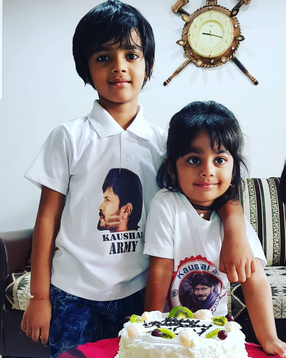 WWKaushalArmy's tweet photo. Happy birthday lally😍😍😍 https://t.co/LB2LA7dDSf
