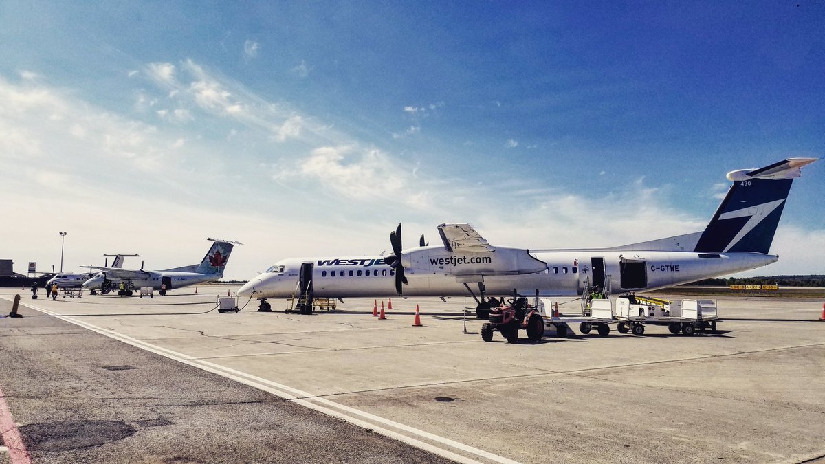 Our #busy #flysudbury #airport today!!  #Westjet #AirCanada #Perimeter with the #ExecutiveAviation team #EA #avgeek #rampielife life Great job Team!!!