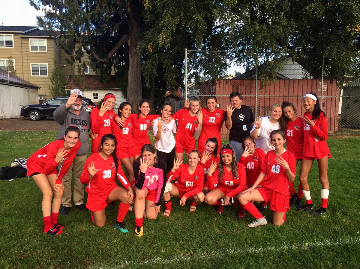 TheStephenBerry's tweet image. Home opening 3-1 victory against Wilson HS for my ladies!!! @OchsGirls JV White now 4-0-0 on the season. Ladies worked hard for this win! @OCPioneersAD #WinningTogether #PioneersSoccer #GrittyPerformance