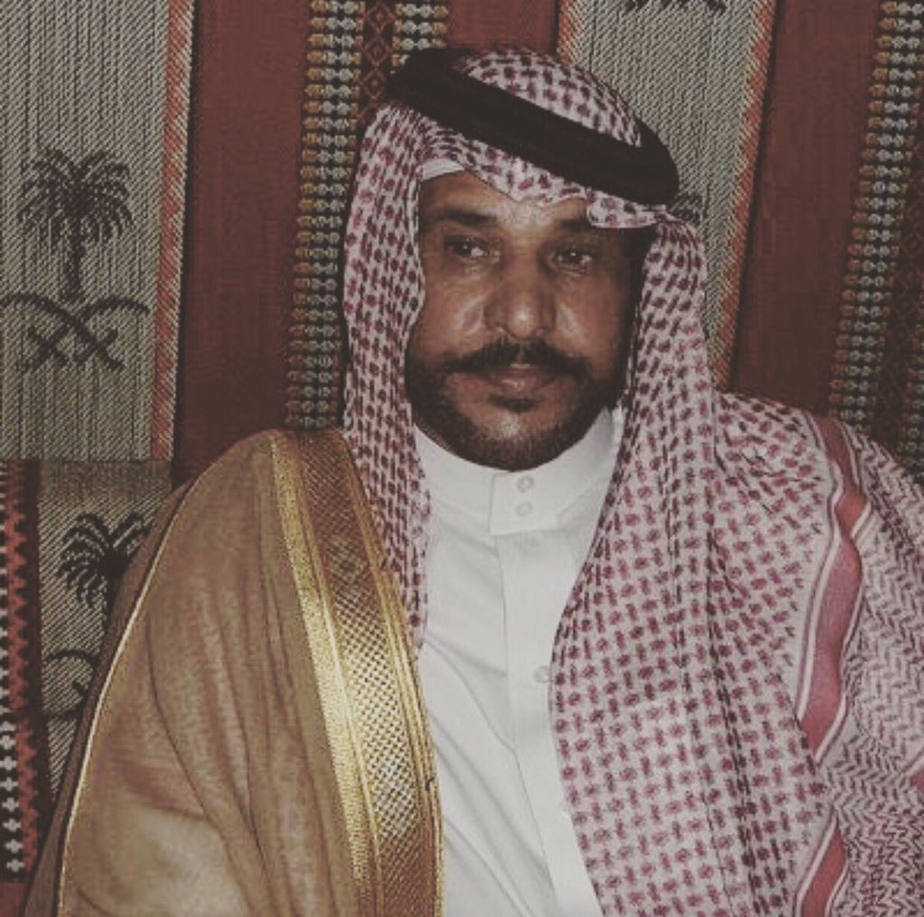 fahad33931's tweet photo. يالله ياللي في يـديـك الـتـدابـيـر 
لا تـطلـب الـفزعـة ولا تستشيري 
ٰ
واللـي تـبيـه بـلا تـقـدم وتـأخـيـر 
يصير واللـي ما تبي ما يصيري 
ٰ
تحط لي في يوم كشف التقارير 
حجاب من بيـني وبين السعيري
ٰ
#عبدالله_بن_زويبن رحمه الله https://t.co/4IsJ98G7dm