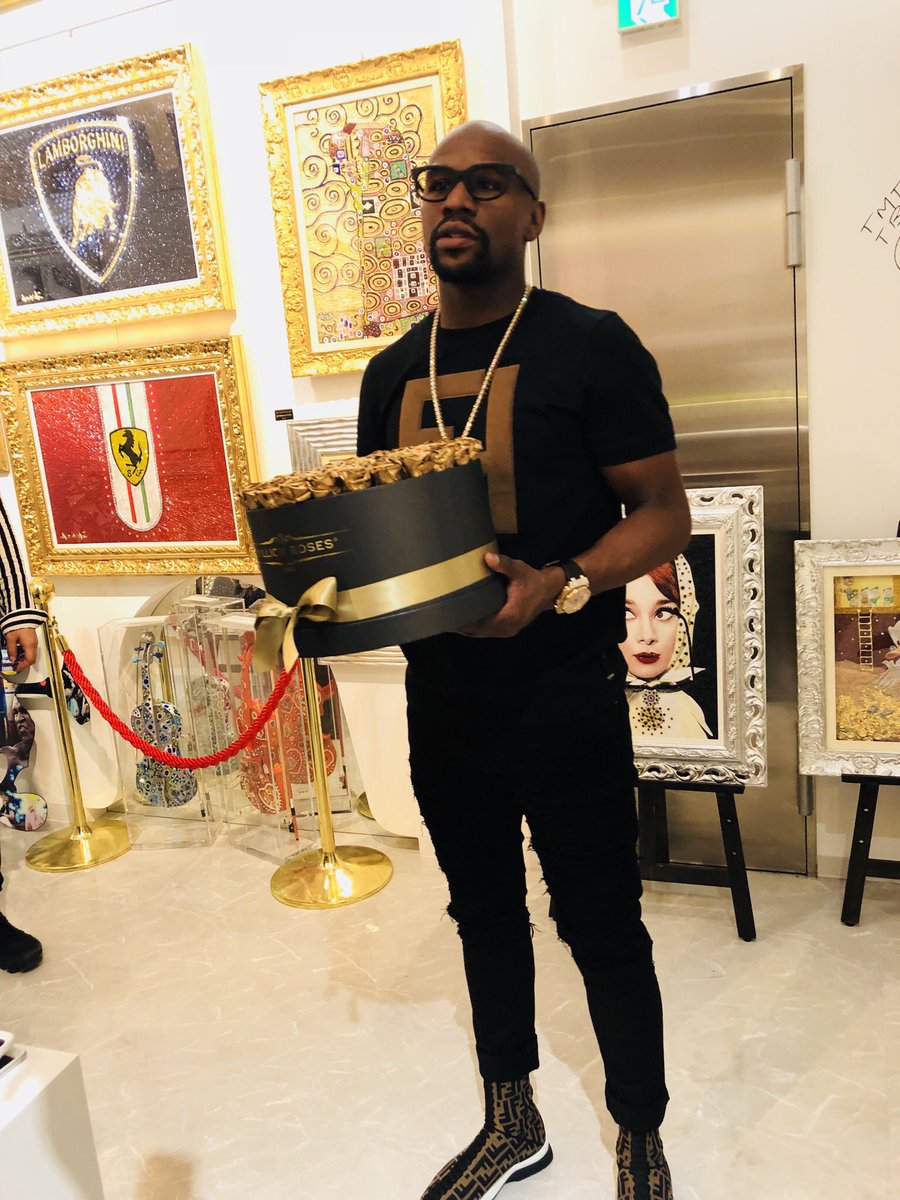 Floyd Mayweather In Japan For Exhibition Fight Against Mikuru Asakura