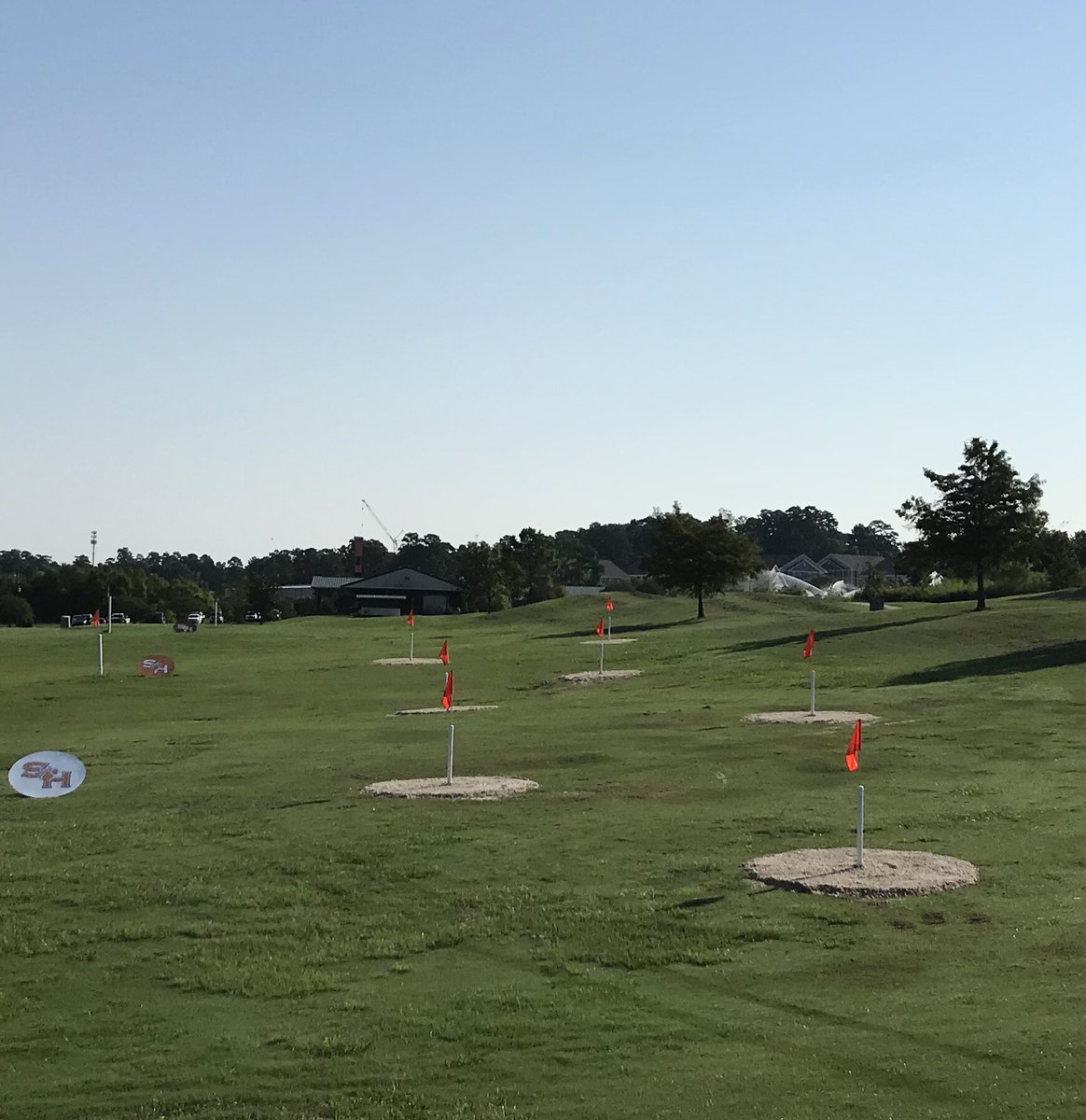 BearkatsWGolf's tweet photo. @BearkatsWGolf target flags with sand bottom complete for team #HoleIt #StandTall https://t.co/nuIZ5Rf4mH