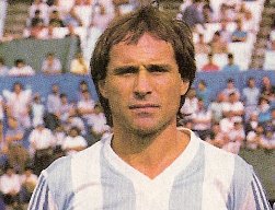 viejocasale's tweet photo. 20/9/1987. Racing Club 6 (José R. #Iglesias 2, Miguel A. #Colombatti 2, Ramón I. Medina Bello y Jorge O. Acuña) v. Boca Juniors 0. https://t.co/IR5tPdVins